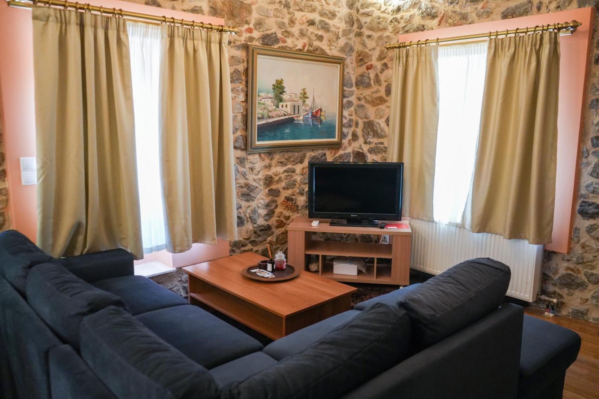 Φιλόξενο Σπίτι Apartment Nafplio Ngoại thất bức ảnh